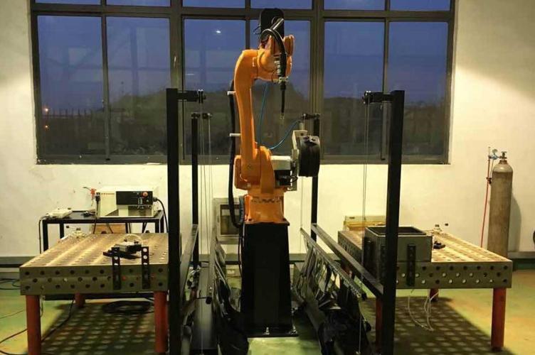 优质供应工业六轴四轴安川焊接机器人厂家自动焊接设备厂家