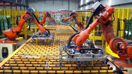 工业机器人现阶段的发展困境与行业发展优势